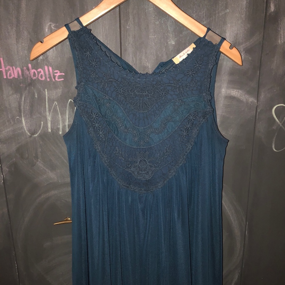 Altard state Lace neck dress